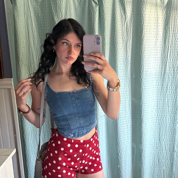lily_mclain